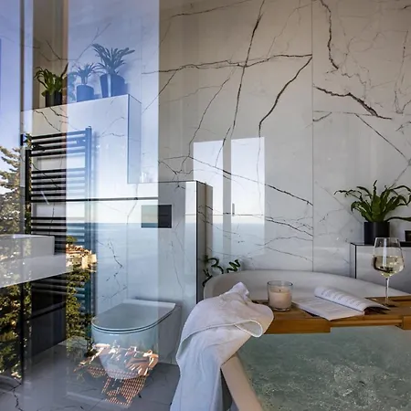 Luxury Elation Near Old Town With 2 Pools 别墅 *