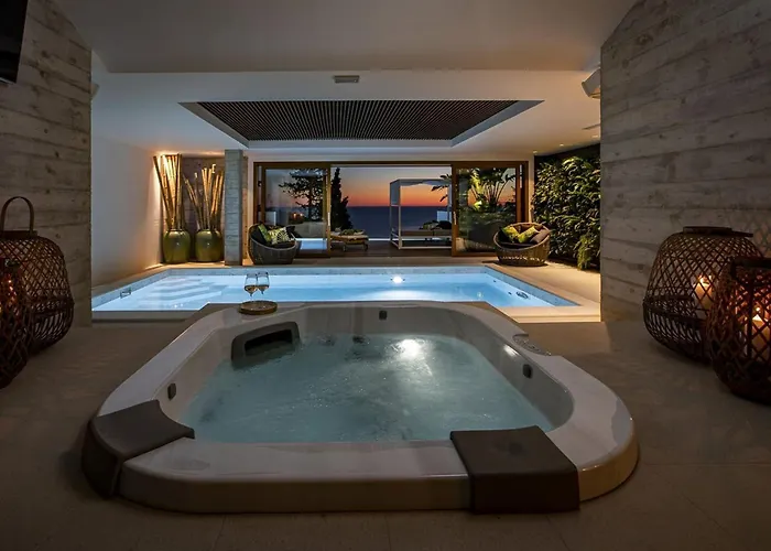 Villa Luxury Elation Near Old Town With 2 Pools *