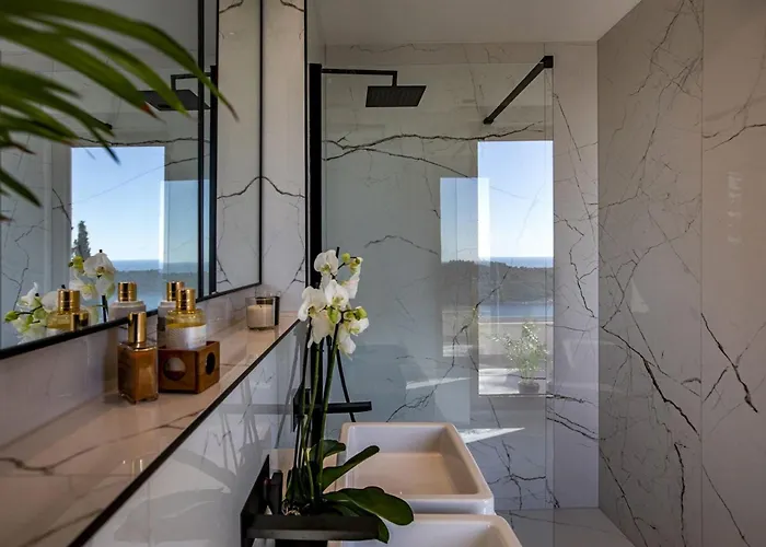 Luxury Elation Near Old Town With 2 Pools Villa *