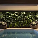 Luxury Elation Near Old Town With 2 Pools *